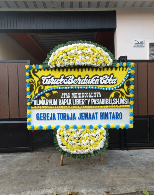 Papan Bunga Duka di Ulujadi